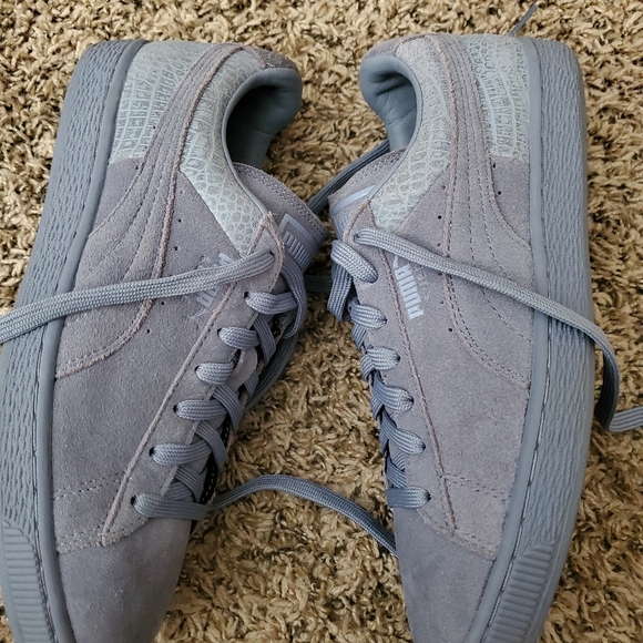 Puma Sneakers - Picture 2 of 3
